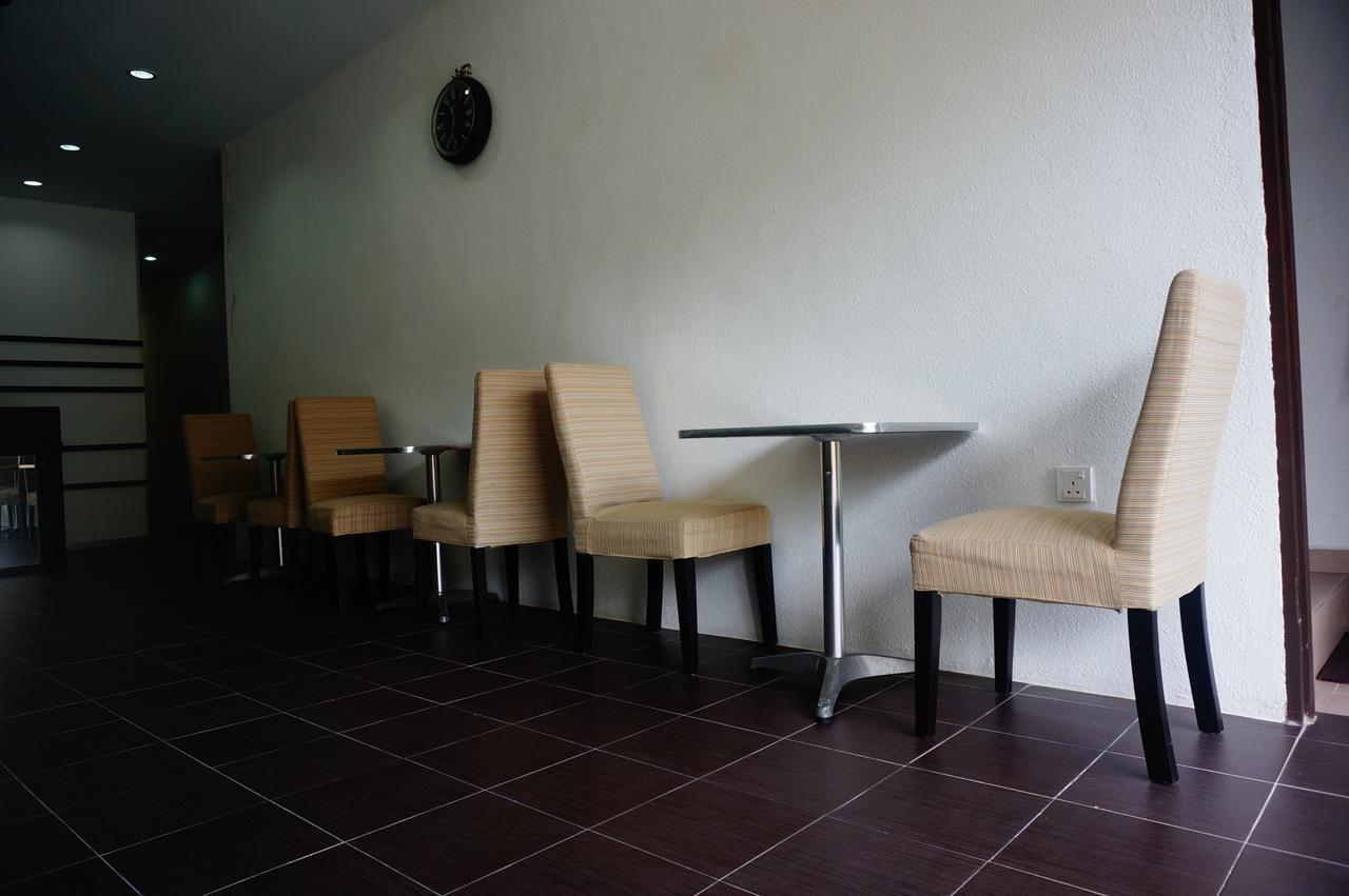 G99 Hotel George Town Buitenkant foto