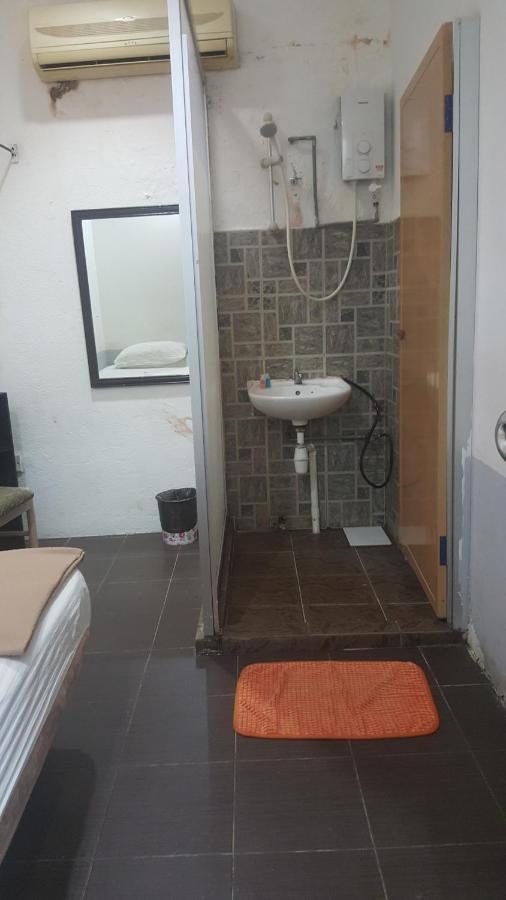 G99 Hotel George Town Buitenkant foto