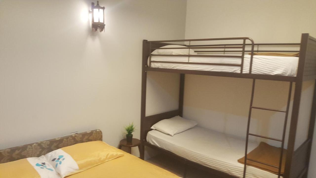 G99 Hotel George Town Buitenkant foto