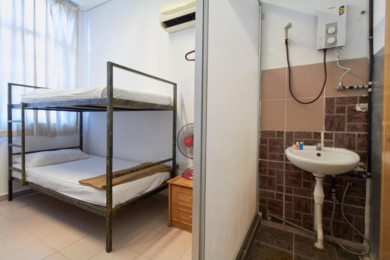 G99 Hotel George Town Buitenkant foto