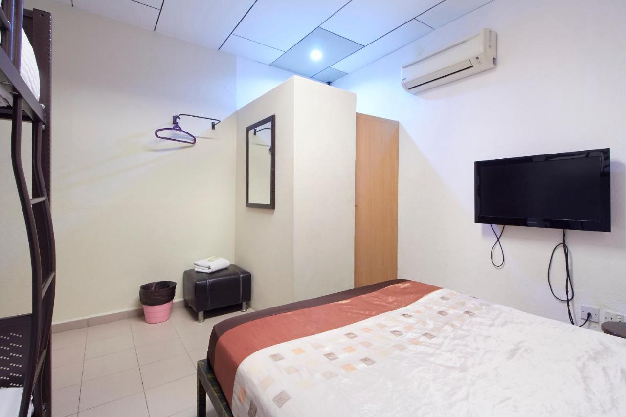 G99 Hotel George Town Buitenkant foto
