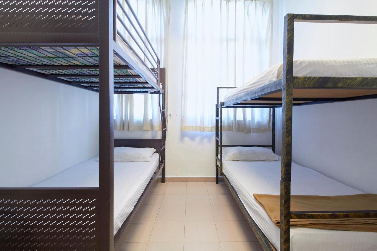 G99 Hotel George Town Buitenkant foto