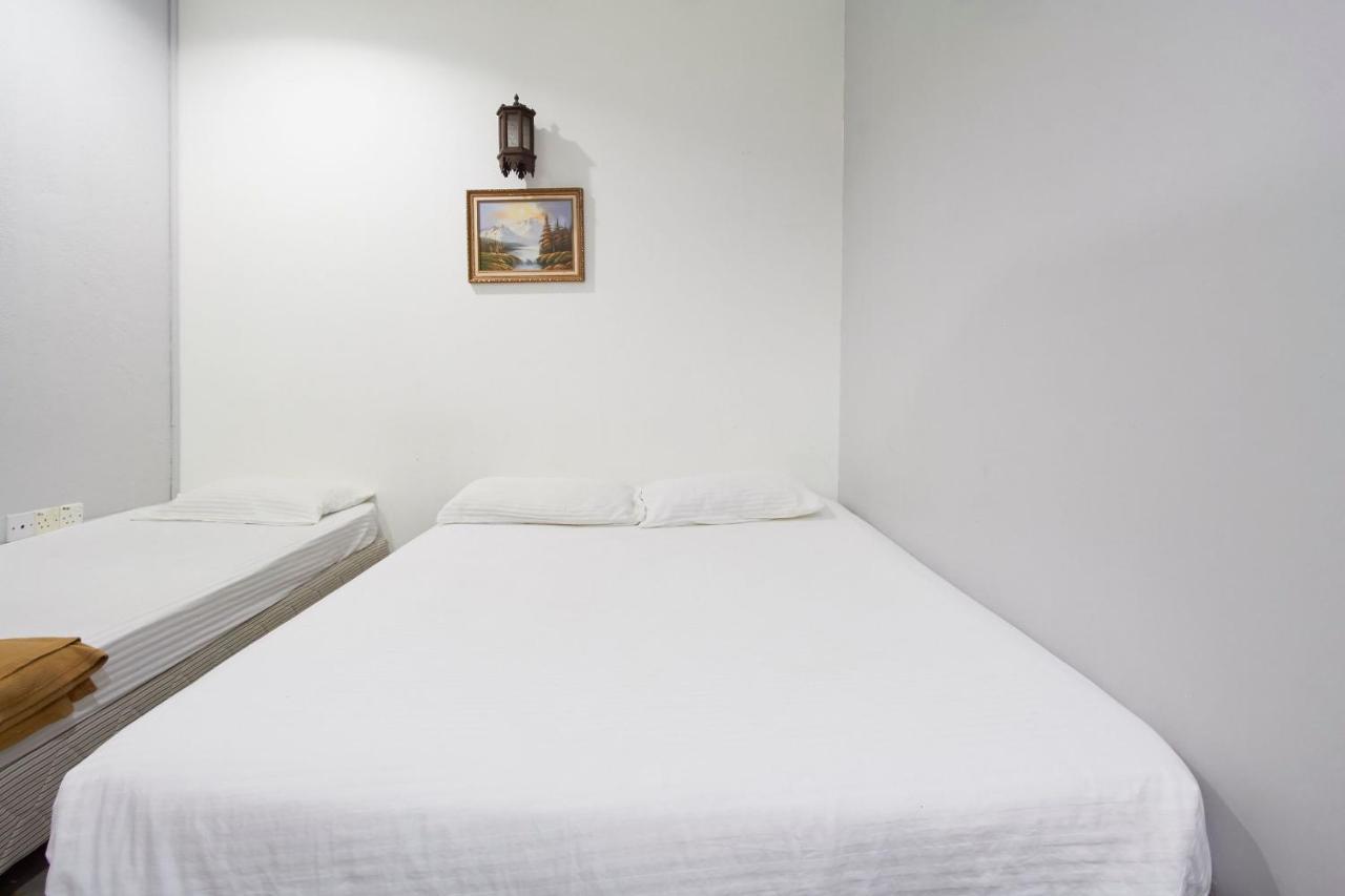 G99 Hotel George Town Buitenkant foto